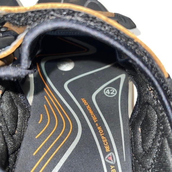 Ecco Man Shoes Size 9 - Picture 8 of 8